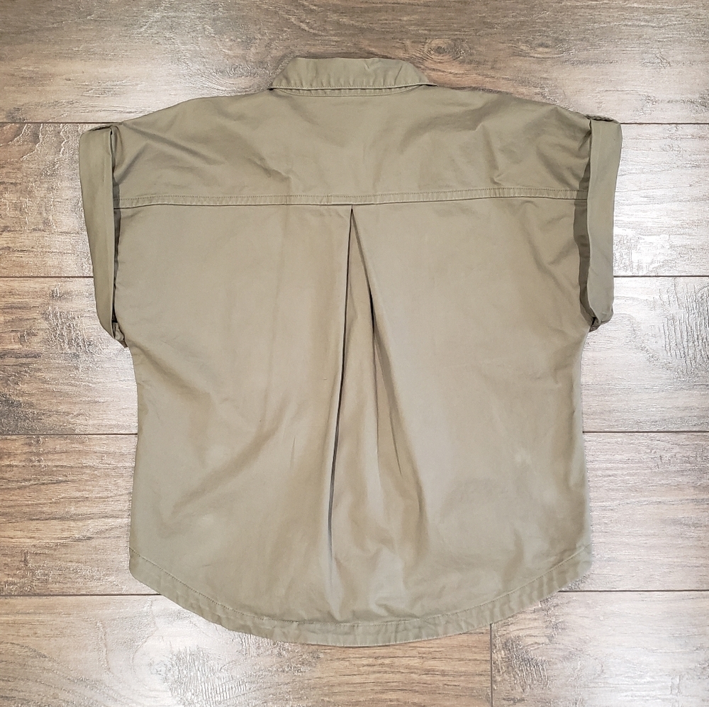 BANANA REPUBLIC Safari Green Boxy Cotton Button Down Short Sleeve Shirt Size M - Picture 9 of 10
